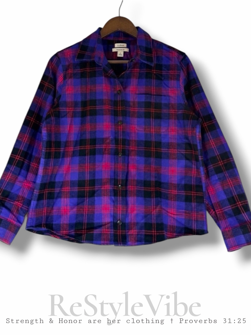 LL BEAN Women’s Size SP Top Shirt Button Down Flannel Plaid Relaxed Fit Petite